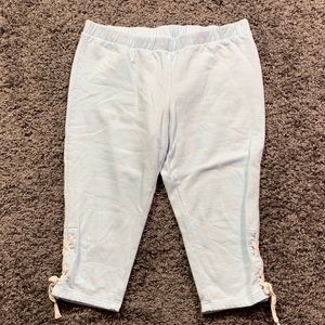 Adorable bee print pajama capris